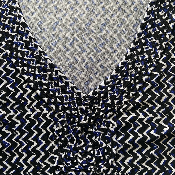 ‼️SOLD‼️ - Picture 2 of 4